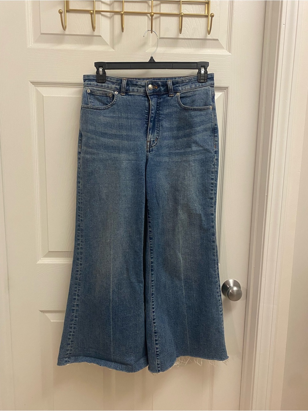 Madewell High-Rise Wide Leg Jeans in Medium Blue Wash